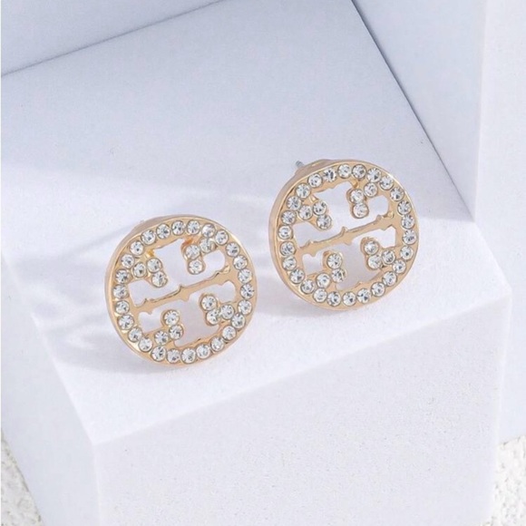 Luxury Gold Earrings – Designer Glam with Rhinestone Sparkle - Picture 4 of 5